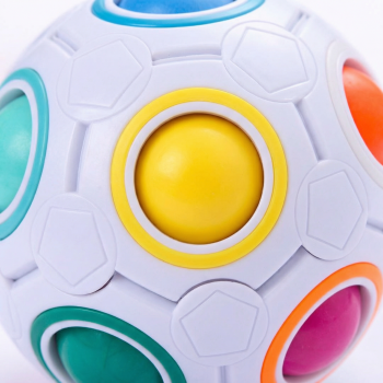 Preview: Regenbogenball 7 cm – Magic Puzzle Ball mit 12 Löchern & 11 bunten Kugeln – Fidget Ball Anti Stress Spielzeug für Kinder & Erwachsene – Geschicklichkeitsspiel, Konzentration & Spaß überall